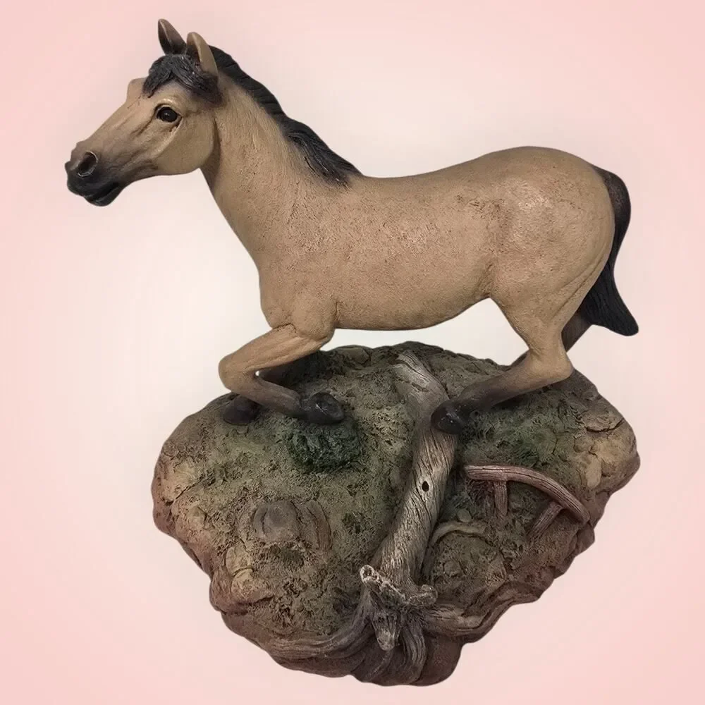 Neil J Rose Buckskin 'SPIRIT' HORSE FIGURINE Limited Edition #810/3500 Sculpture